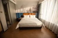 Huixian Hualong Lido Fashion Hotel (Times Square)