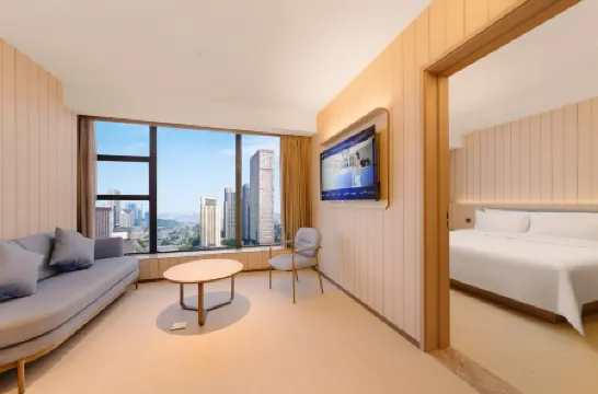 HanTing Hotel (Chongqing Nanping Pedestrian Street Gongmao Subway Station) Отели рядом с достопримечательностью «Yangzidao Holiday Club»