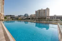 Stunning View in Heart of Dubai Palm Jumeirah