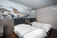 Sili Carl Visual Hotel