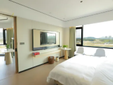 Le'an Longyuan Hotel (Binhu Park Branch) Hoteles en Le'an