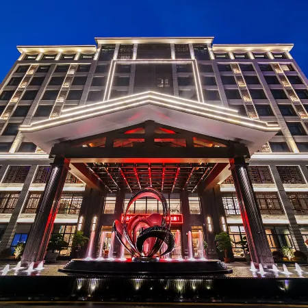 RITZ DKNTON HOTEL
