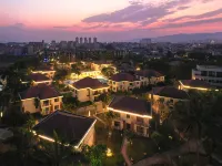 Yurui Hot Spring Garden Hotel Hotels in Ruili