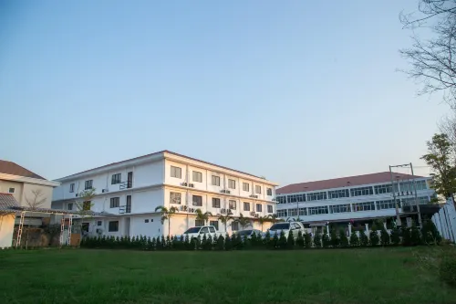 RUBY HOTEL Vientiane Prefecture otelleri