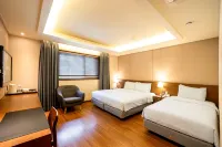 Sunbee Hotel Insadong Seoul Hotel dekat Bukchon