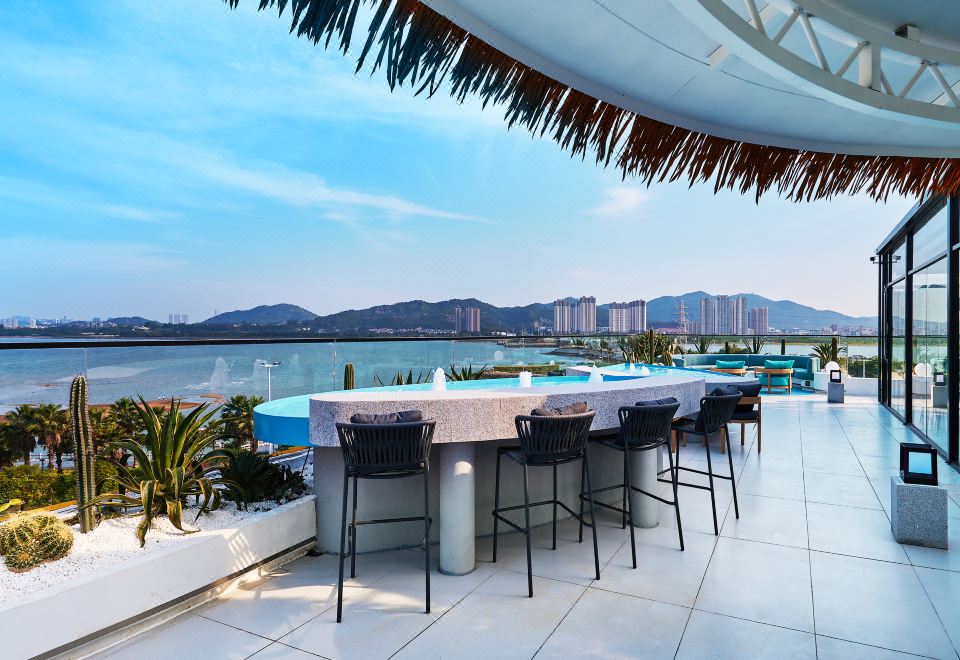 1. 샤먼 산쉰·루스..