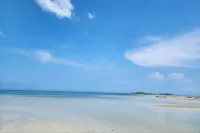 Pertible Beach Resort near Tondol White Sand Beach  호텔