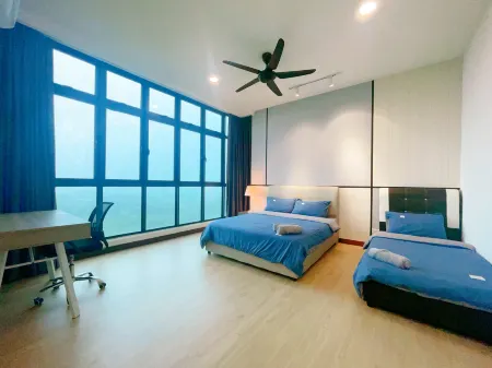 GYDEN STAYCATION #Green Haven near Senibong&Regency Отели рядом с достопримечательностью «Mosque Tanjung Puteri Resort»