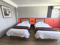 Erenhot Jingtai Hotel