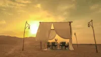 Dunhuang Desert Realm Wild Accommodation Travel Photography Desert Starry Sky Hotel