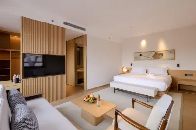 北京香山首開晴雪園酒店 鄰近中國科學院植物研究所國家植物園-景天樓（光生物樓）的酒店