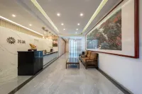 Floral Hotel·Daqing Hotel (Qingzhou Ancient City Branch) Hotels in Qingzhou