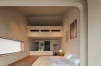 HEARTILY SEA VIEW MANOR