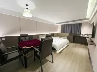 AI HOTEL
