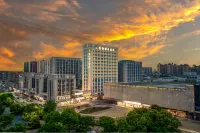 CENTURY MOON GAZING HOTEL Hotels in Paojiang Economic and Technical Development Area