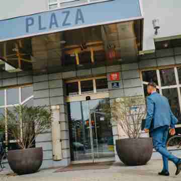 Plaza Prague Hotel - Czech Leading Hotels Hotel Exterior