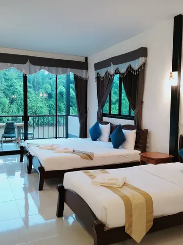 รูปภาพของเพชรมณีกาญจน์ บีช รีสอร์ท