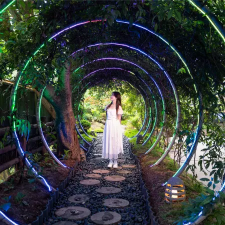 Zen-Inspired Hot Spring Spa - Ten Directions and Three Courtyards