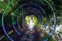 Zen-Inspired Hot Spring Spa - Ten Directions and Three Courtyards