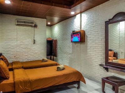 デラックス ツインルーム ウィスマ アリーズ ホテル ジョグジャカルタの写真