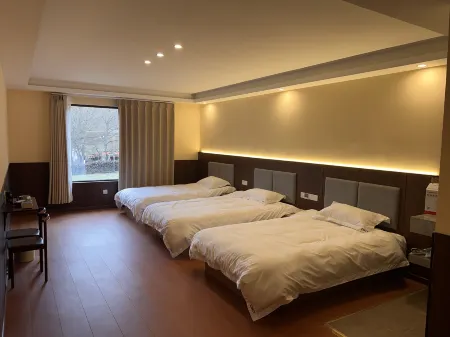 Kangding Guanyun Chinese Inn Отели рядом с достопримечательностью «Quanhua Shoal»