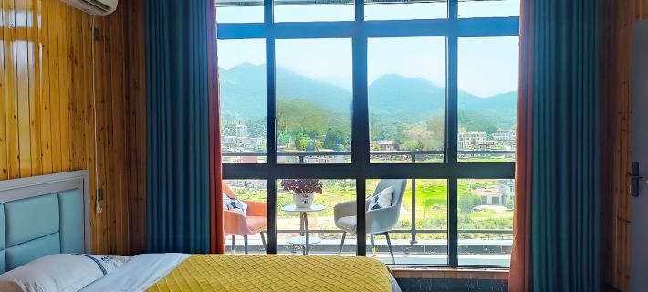 Hefeng Moye Homestay 허펑 호텔