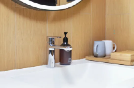 โรงแรม JI (สถานีรถไฟความเร็วสูงเหยียนเฉิง บาโหลงสแควร์)