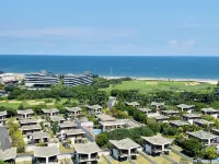 Huanhai Holiday Apartment (Yangjiang Hailing Island Poly Yintan Branch)