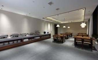 Kaiman International Hotel (Tangkou Store of the Interchange Center of Mount Huangshan Scenic Area)