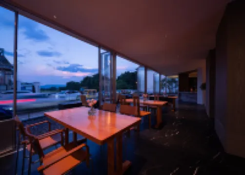 Floral Hotel·Azure Vernal·March Water Hotel (Dali Ancient Town)