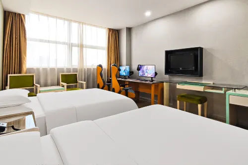 True Color Esports Hotel (Zhangjiagang Bus Station Branch)