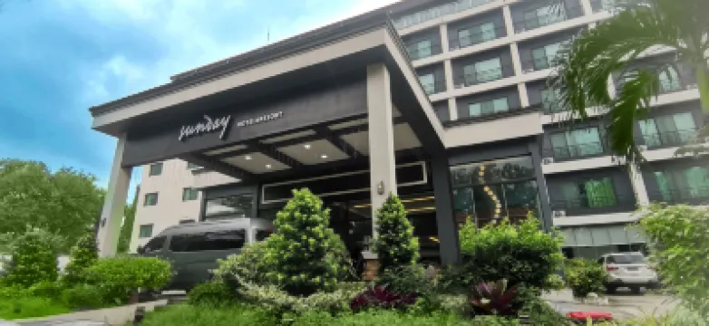 Sunday Hevea Hotel and Resort Hotels in 