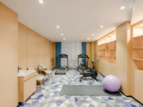 Yeste International Hotel (Hezhou Municipal Government Colorful Global City) โรงแรมในเหอโจว