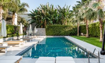 SOFIA Luxury Residence - Premium Apartments with Pool & BBQ, Rooftop Terrace, 5 Min to Sea