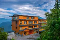 龍脊·雲山居民宿（九龍五虎觀景台店） 龍脊梯田風景名勝區-平安寨梯田附近的飯店