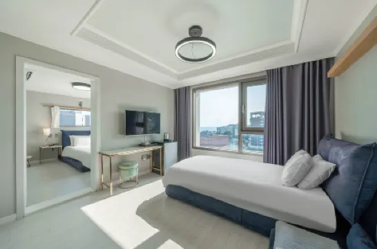 Cornerstone Hotel Jeju