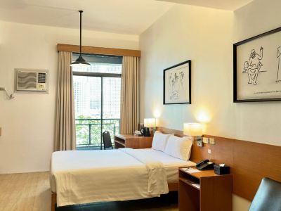 Big Hotel