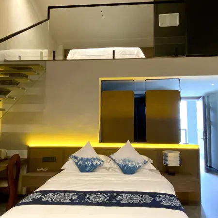 Yinshan·Secluded Resort(Anshun Huangguoshu Airport)