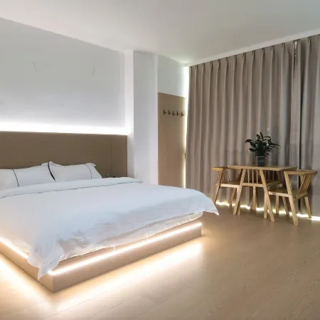 Datian Baoshan Business Hotel