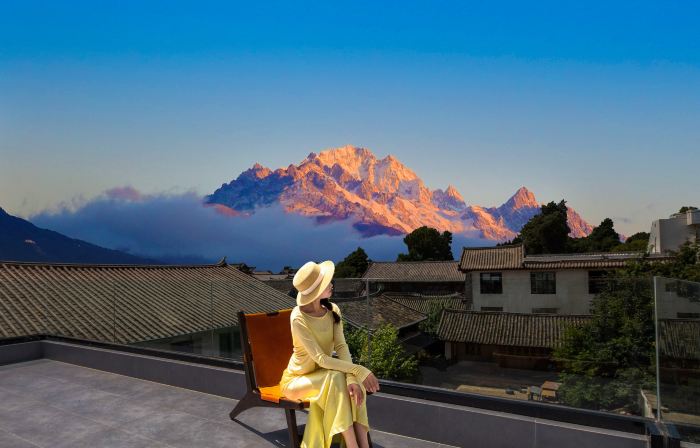 Lijiang Yulong Laixi Mountain View Homestay
