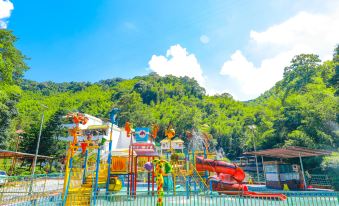 Yiyuan Ecological Resort Hotel (Longmen Nankunshan National Forest Park)