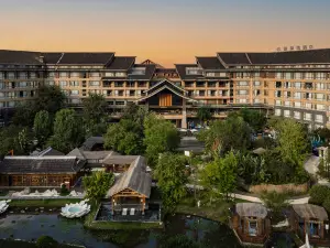 Emei Mountain ROYAL·Yuzquan Bay Hot Spring Hotel