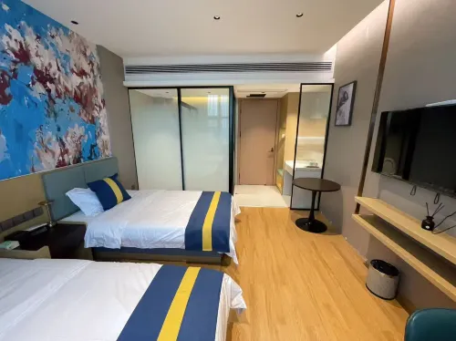 San Nong Hotel (Jinniu Station)