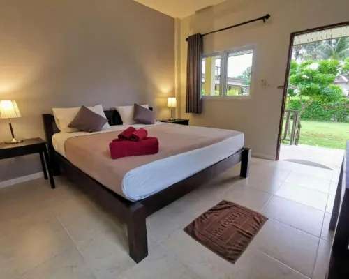 Ser-EN-Dip-I-TY Hotels in Koh Lanta