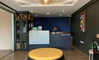 Tharapark View Hotel
