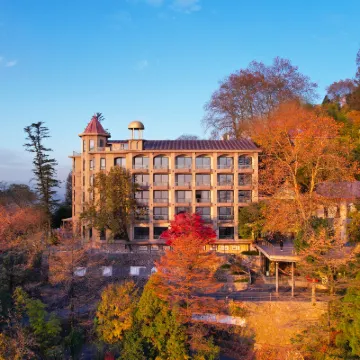 莫幹山天籟之夢日出度假酒店 鄰近莫干山風景區-滴翠潭的酒店