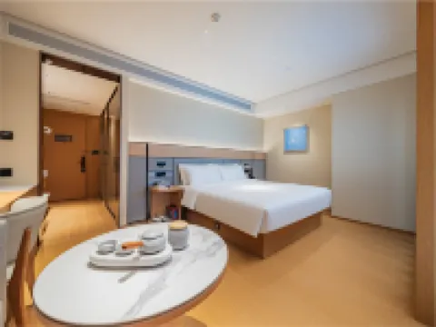 QuanJi Hotel (Chengdu Taikoo Li Hongxingqiao Hotel) Hotel di Chengdu