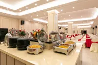 Fangyuan Holiday Hotel