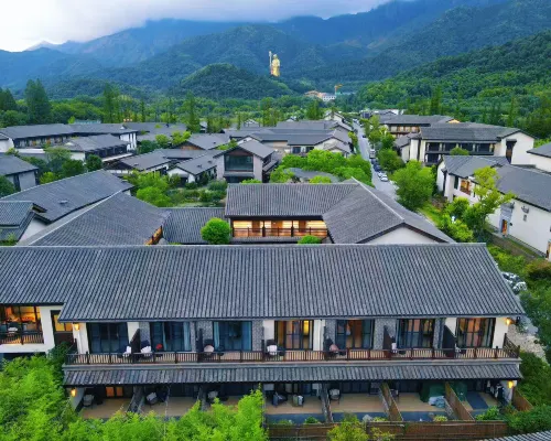 Rezen (Nanzhuang Transfer Center Store, Dayuan Cultural Park, Jiuhua Mountain Scenic Area) Hotel a Qingyang