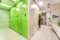 Wulinyi Youth Hotel (Hangzhou Wulin Plaza West Lake Culture Plaza Metro Station Branch) Hotels in 